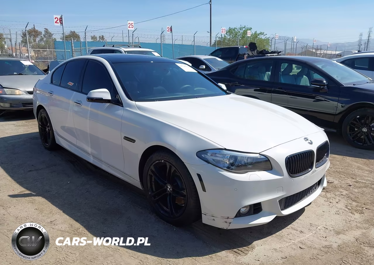 2015 BMW 528I
