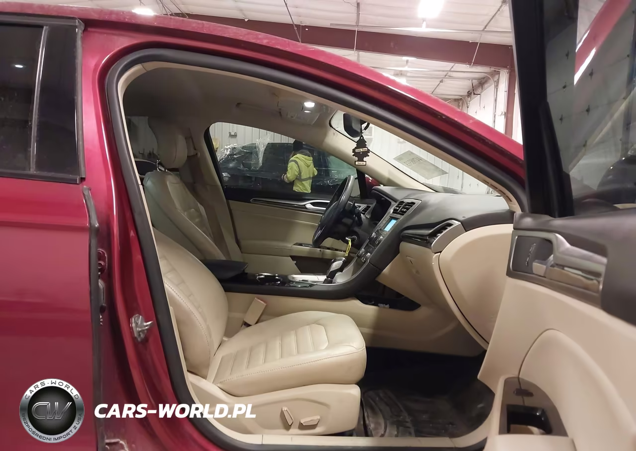 2014 Ford Fusion Se VIN:3FA6P0H96ER232754 - 5