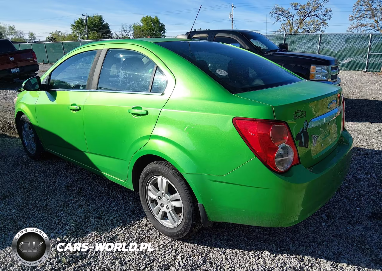 2015 Chevrolet Sonic Lt Auto VIN:1G1JC5SH2F4165053 - 3