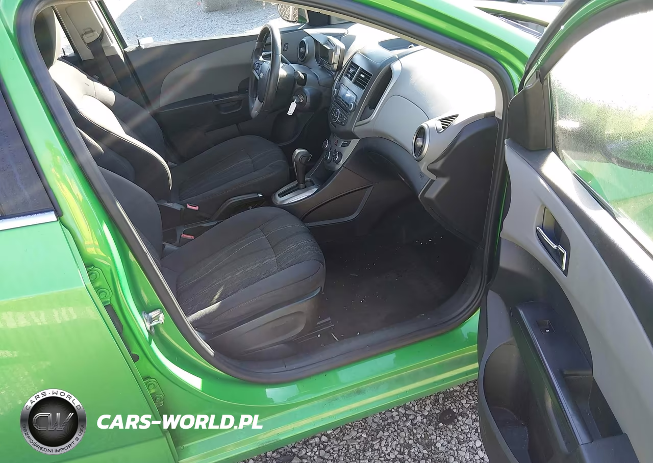 2015 Chevrolet Sonic Lt Auto VIN:1G1JC5SH2F4165053 - 5