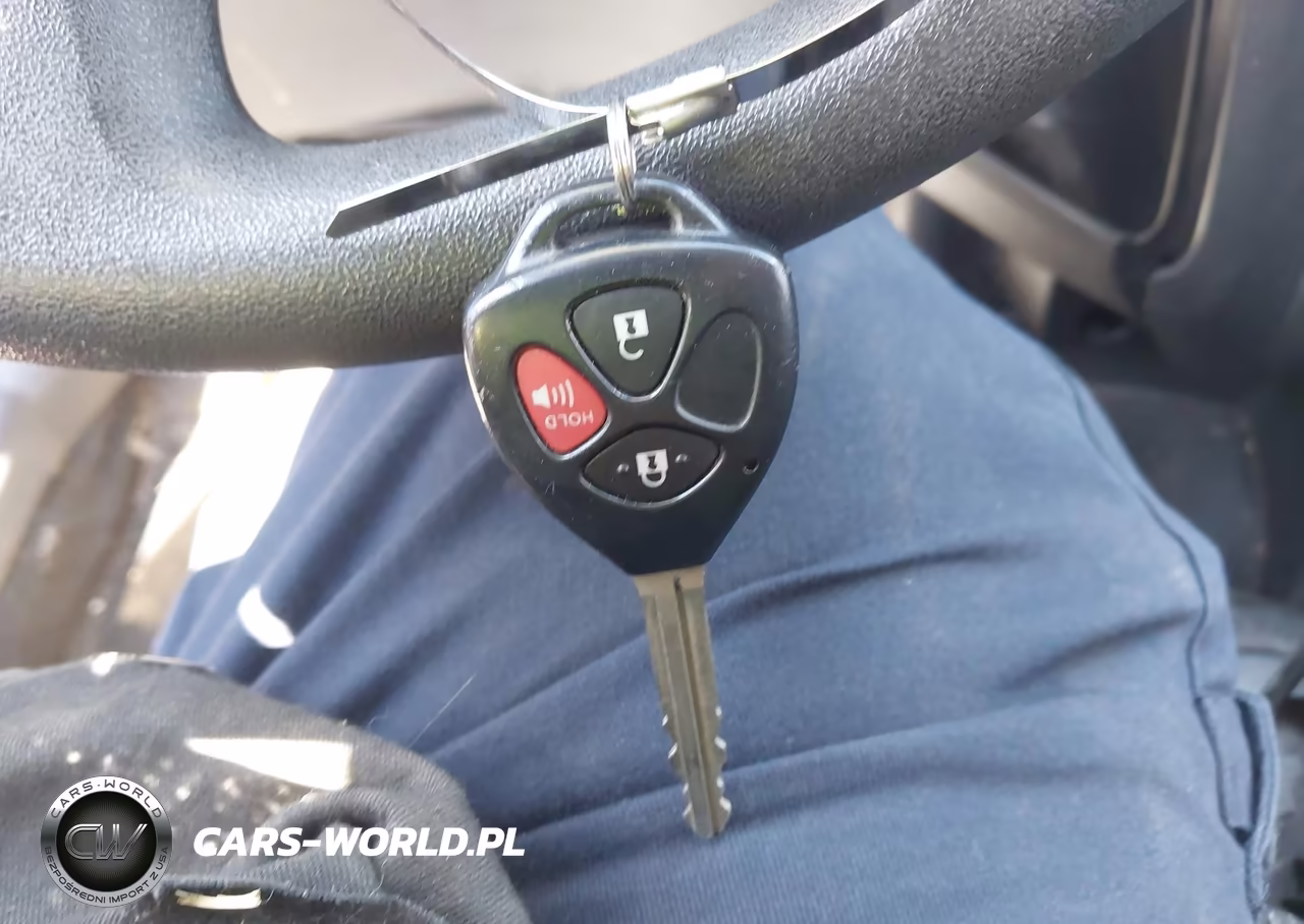 2010 Toyota Yaris VIN:JTDKT4K39A5280200 - 11