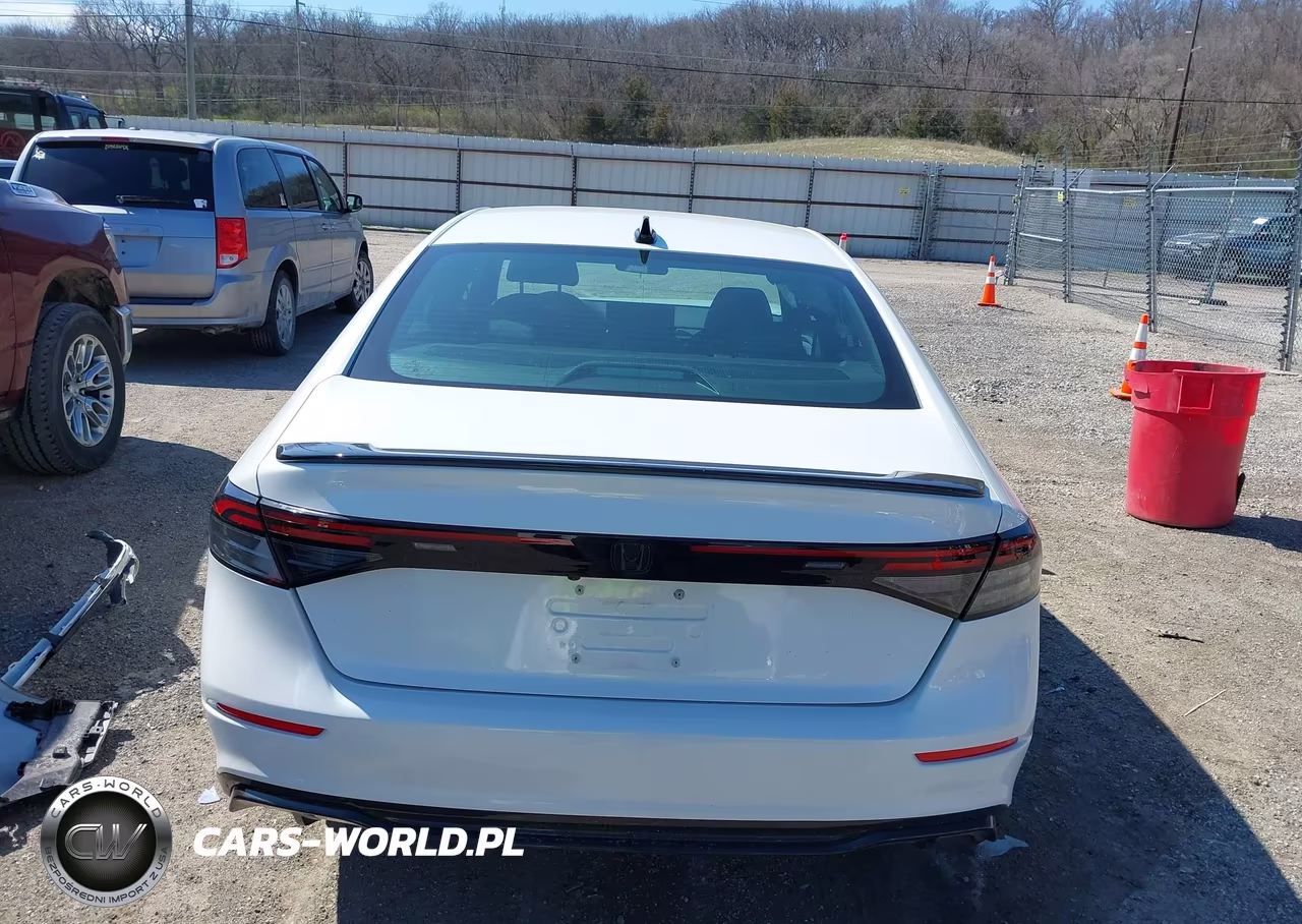 2024 Honda Accord Hybrid Sport-L VIN:1HGCY2F79RA038826 - 17