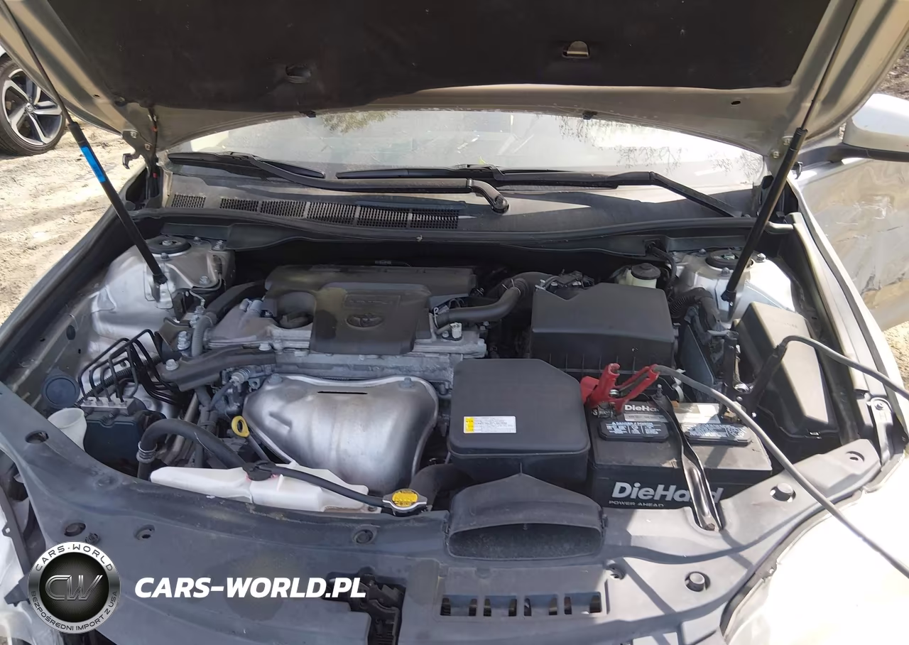 2015 Toyota Camry Le VIN:4T1BF1FK7FU987585 - 10