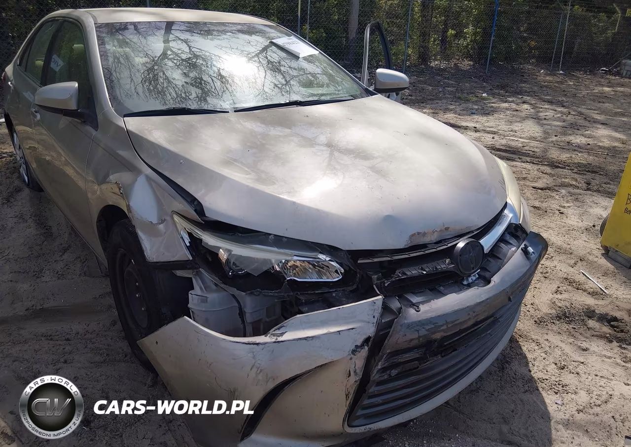 2015 Toyota Camry Le VIN:4T1BF1FK7FU987585 - 6