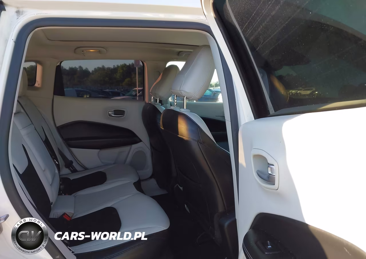 2018 Jeep Compass Latitude Fwd VIN:3C4NJCBB1JT228841 - 8