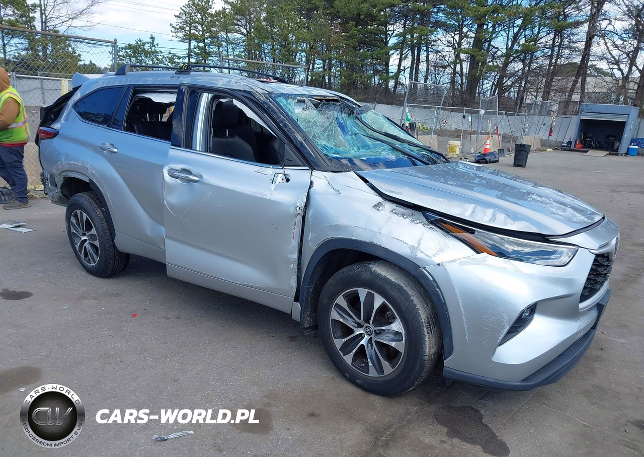 2022 Toyota Highlander Xle