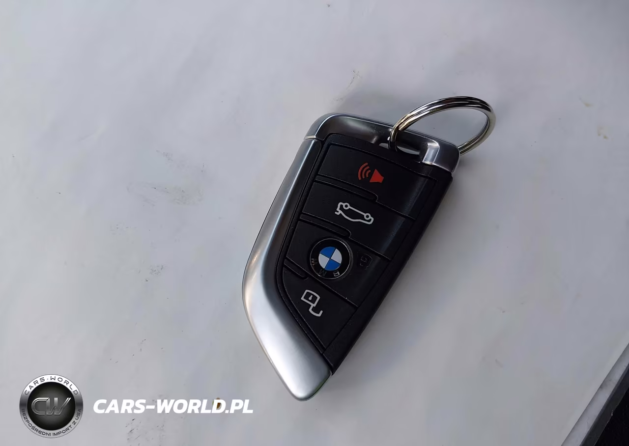 2020 BMW 330I xDrive VIN:WBA5R7C02LFH44328 - 11