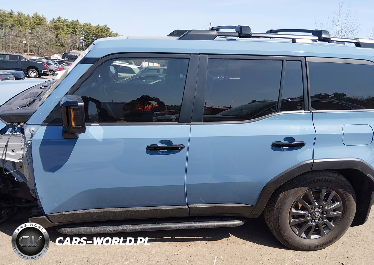 2025 Toyota Land Cruiser VIN:JTEABFAJ0SK038081 - 15