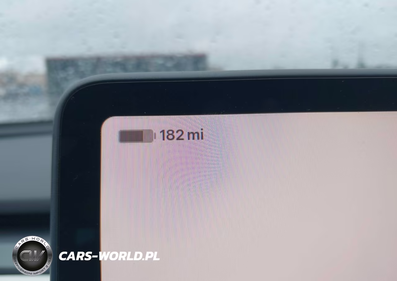 2023 Tesla Model 3 Rear-Wheel Drive VIN:5YJ3E1EAXPF654182 - 18