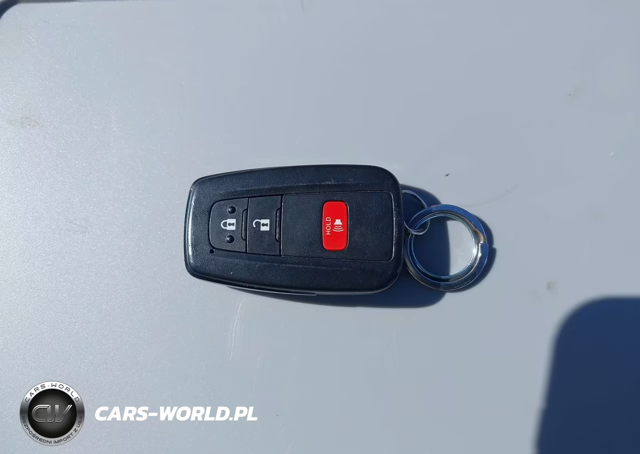 2025 Toyota Rav4 Hybrid Xle VIN:JTMRWRFV5SD304675 - 11