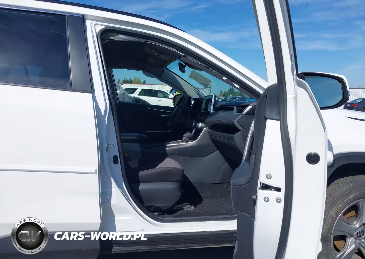 2025 Toyota Rav4 Hybrid Xle VIN:JTMRWRFV5SD304675 - 5