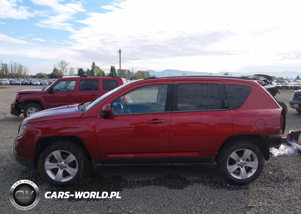 2015 Jeep Compass High Altitude Edition VIN:1C4NJCEA9FD367387 - 15