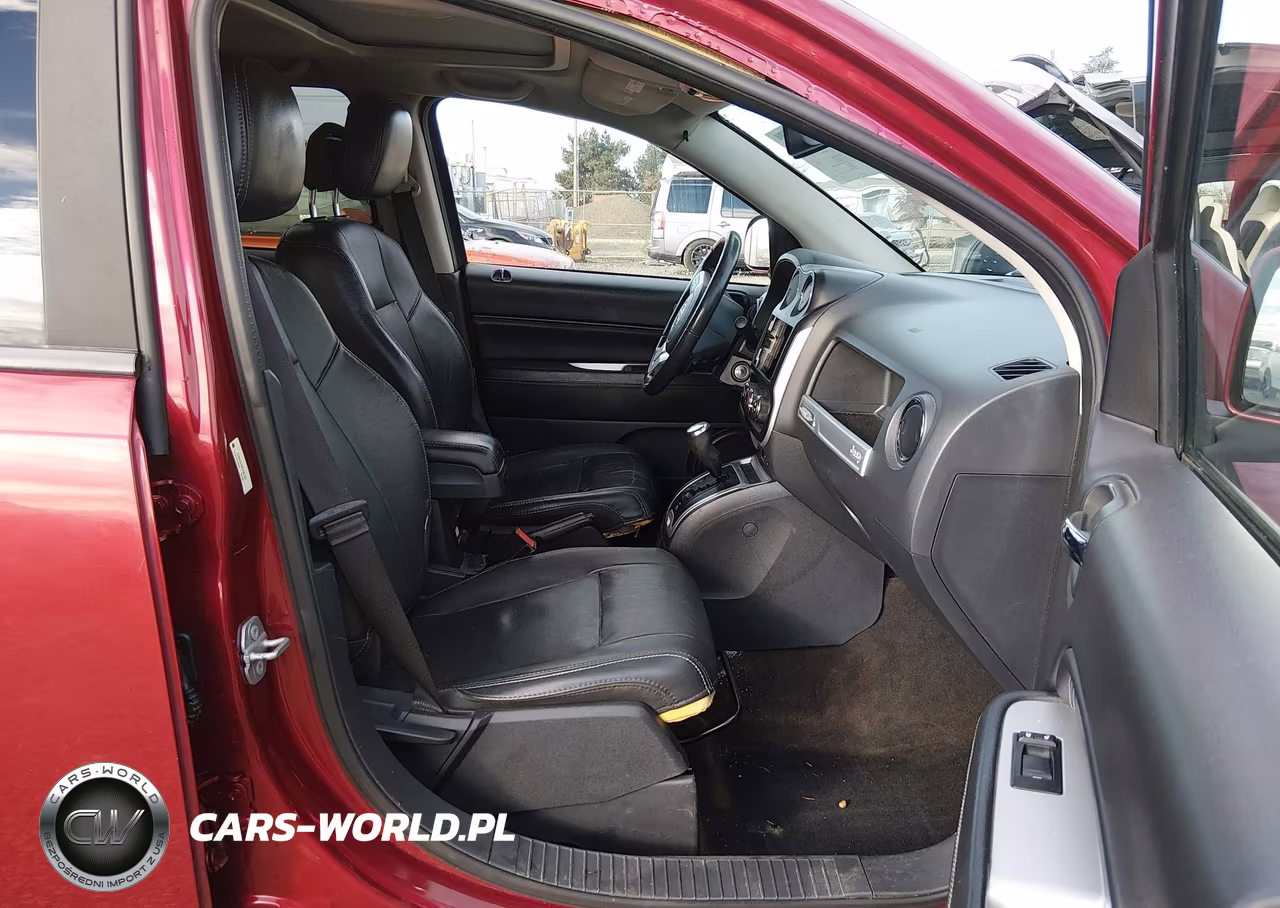 2015 Jeep Compass High Altitude Edition VIN:1C4NJCEA9FD367387 - 5