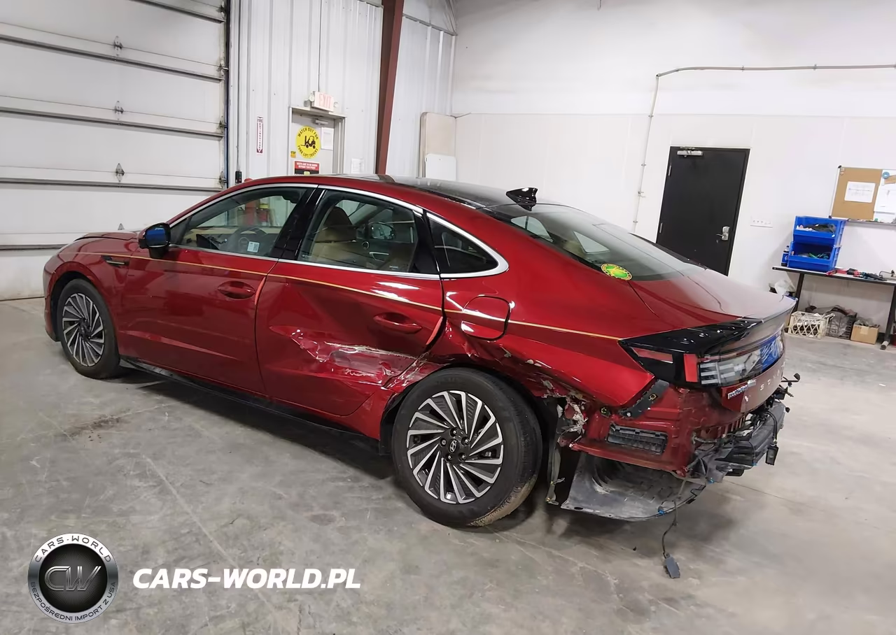 2024 Hyundai Sonata Hybrid Limited VIN:KMHL54JJ0RA102365 - 3