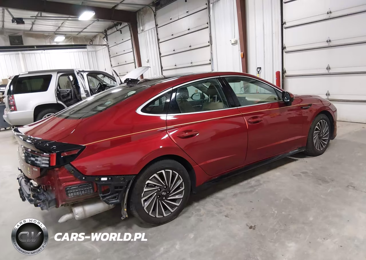 2024 Hyundai Sonata Hybrid Limited VIN:KMHL54JJ0RA102365 - 4