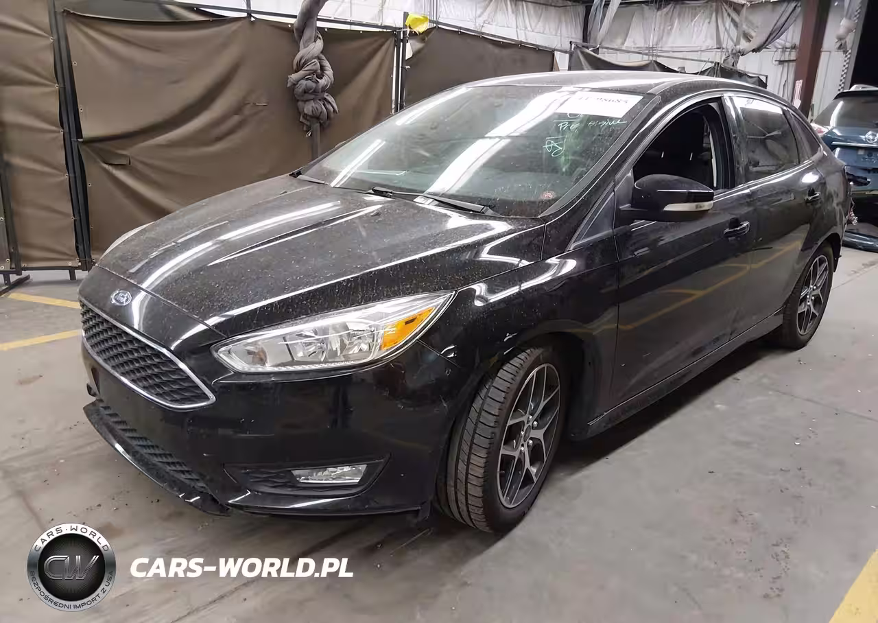 2016 Ford Focus Se VIN:1FADP3F24GL395774 - 2