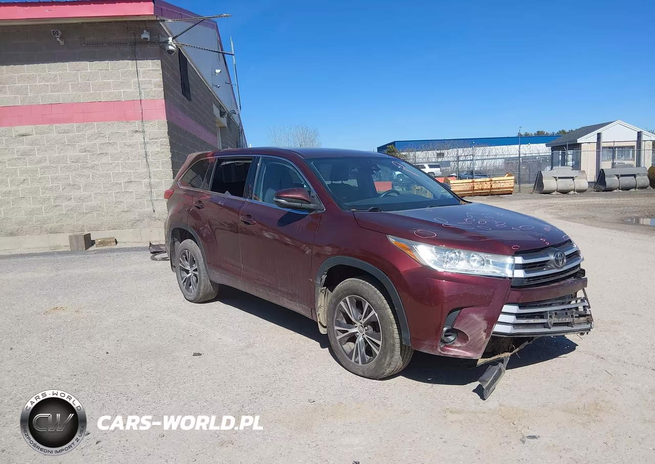 2017 Toyota Highlander Le