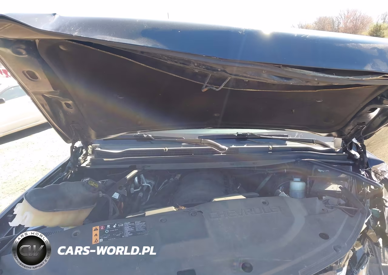 2019 Chevrolet Tahoe Premier VIN:1GNSKCKJ8KR241109 - 10