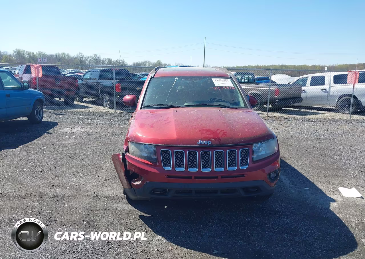 2014 Jeep Compass Latitude VIN:1C4NJDEB0ED846990 - 12