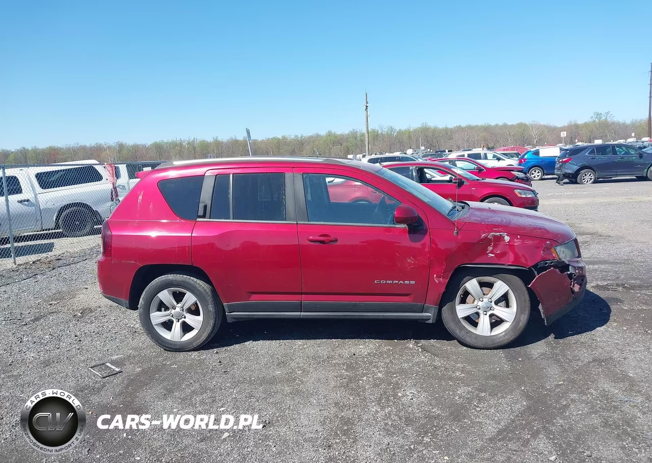 2014 Jeep Compass Latitude VIN:1C4NJDEB0ED846990 - 13