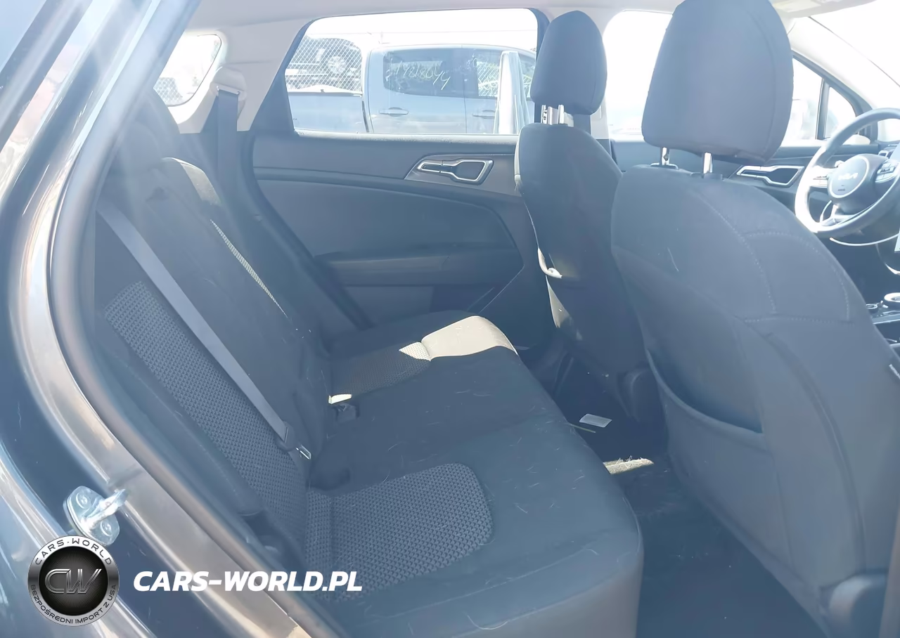 2023 Kia Sportage Hybrid Lx VIN:KNDPUCAGXP7065150 - 8