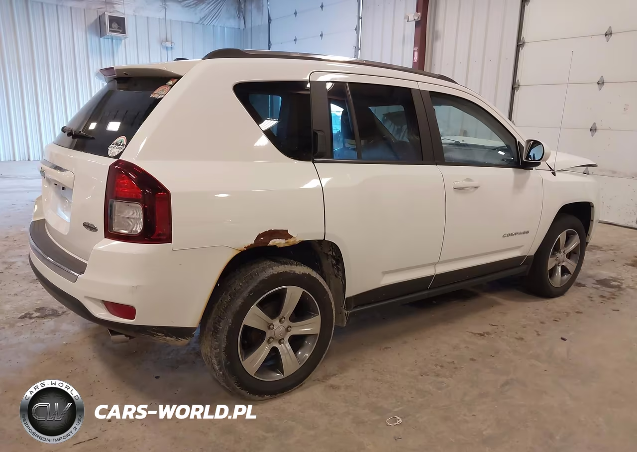 2017 Jeep Compass High Altitude Fwd VIN:1C4NJCEB0HD189638 - 4