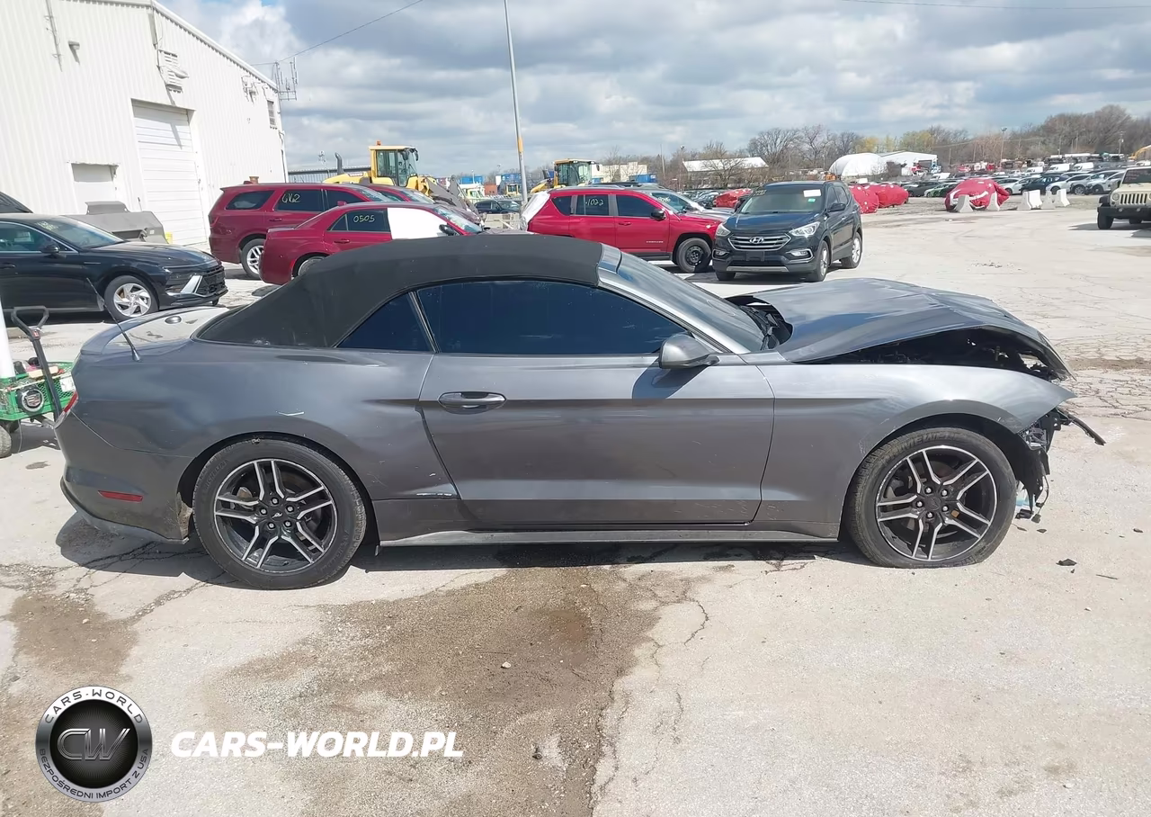 2021 Ford Mustang Ecoboost Premium VIN:1FATP8UH1M5103840 - 14