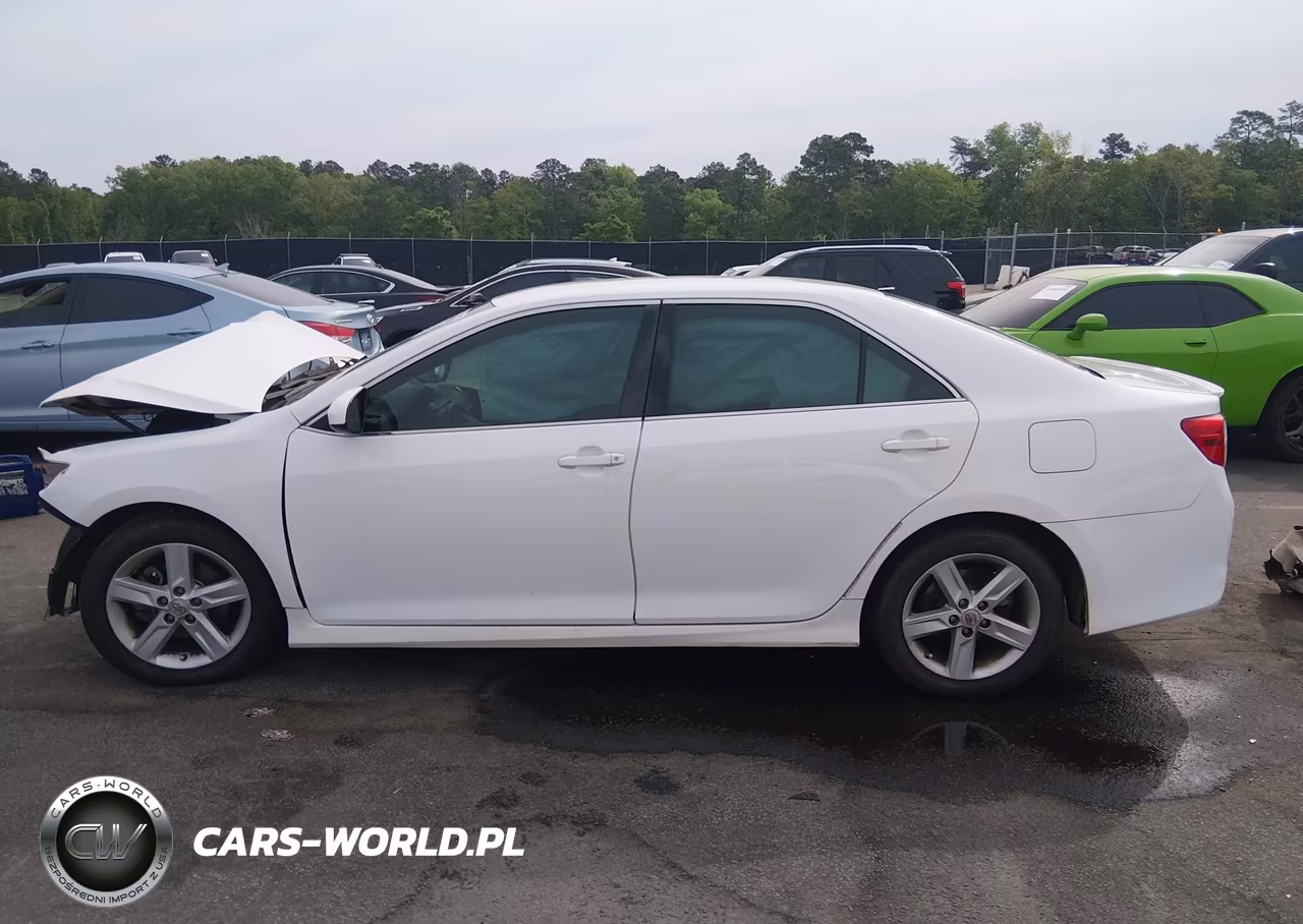 2013 Toyota Camry Se VIN:4T1BF1FK2DU236200 - 15