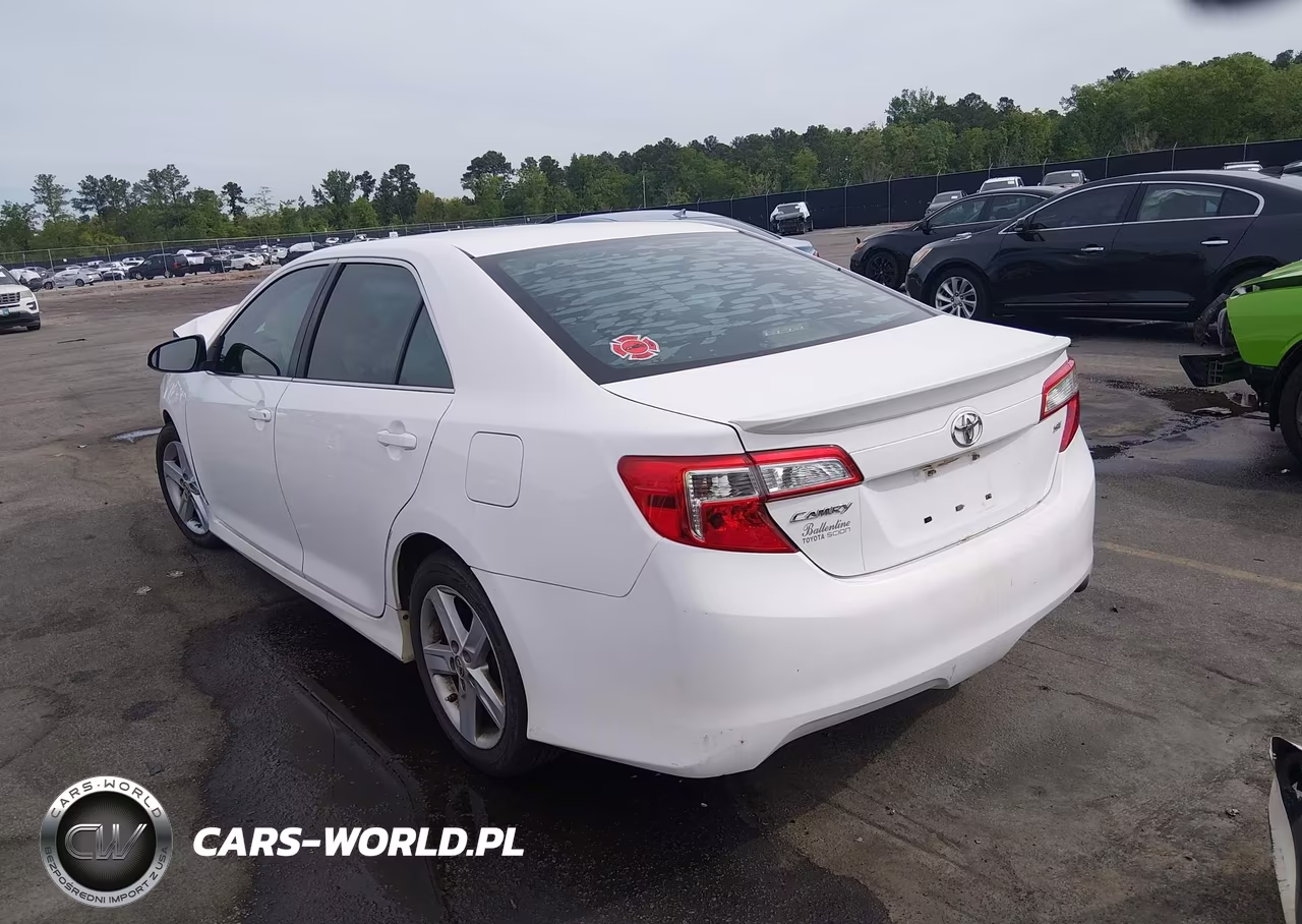 2013 Toyota Camry Se VIN:4T1BF1FK2DU236200 - 3