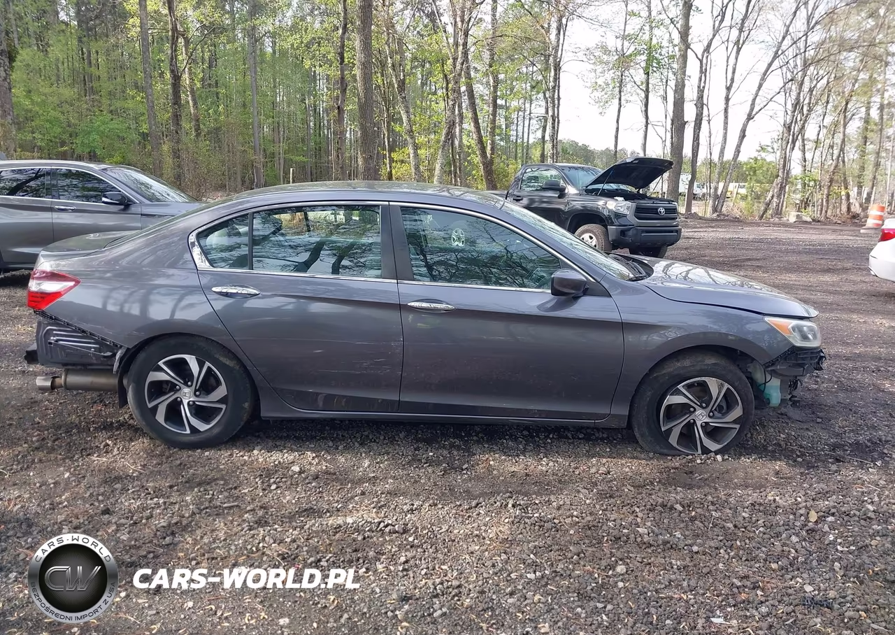 2017 Honda Accord Lx VIN:1HGCR2F31HA237085 - 14