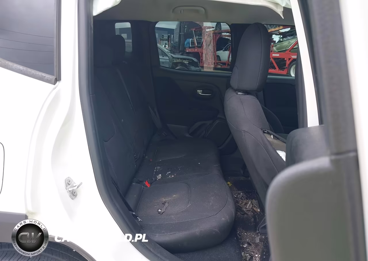 2020 Jeep Renegade Sport 4X4 VIN:ZACNJBABXLPL74951 - 8
