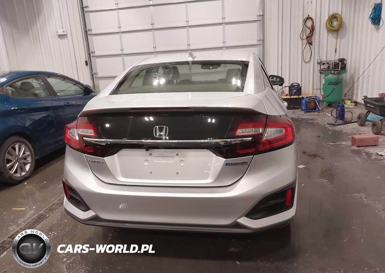 2018 Honda Clarity Plug-In Hybrid VIN:JHMZC5F16JC014320 - 16