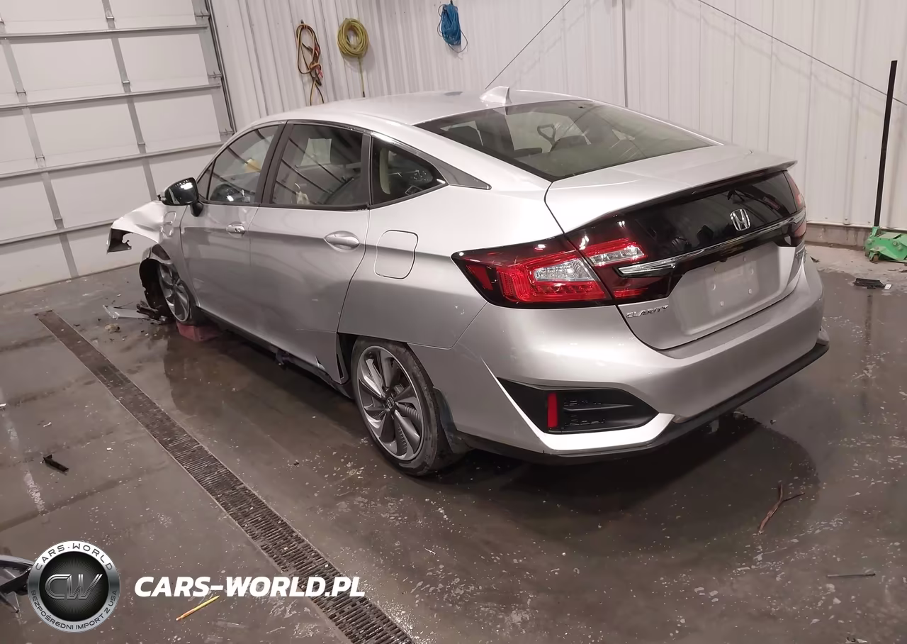 2018 Honda Clarity Plug-In Hybrid VIN:JHMZC5F16JC014320 - 3
