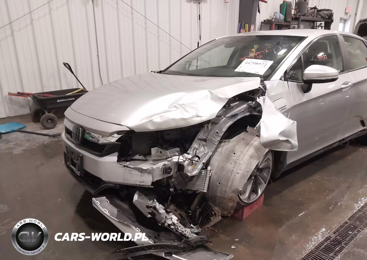 2018 Honda Clarity Plug-In Hybrid VIN:JHMZC5F16JC014320 - 6