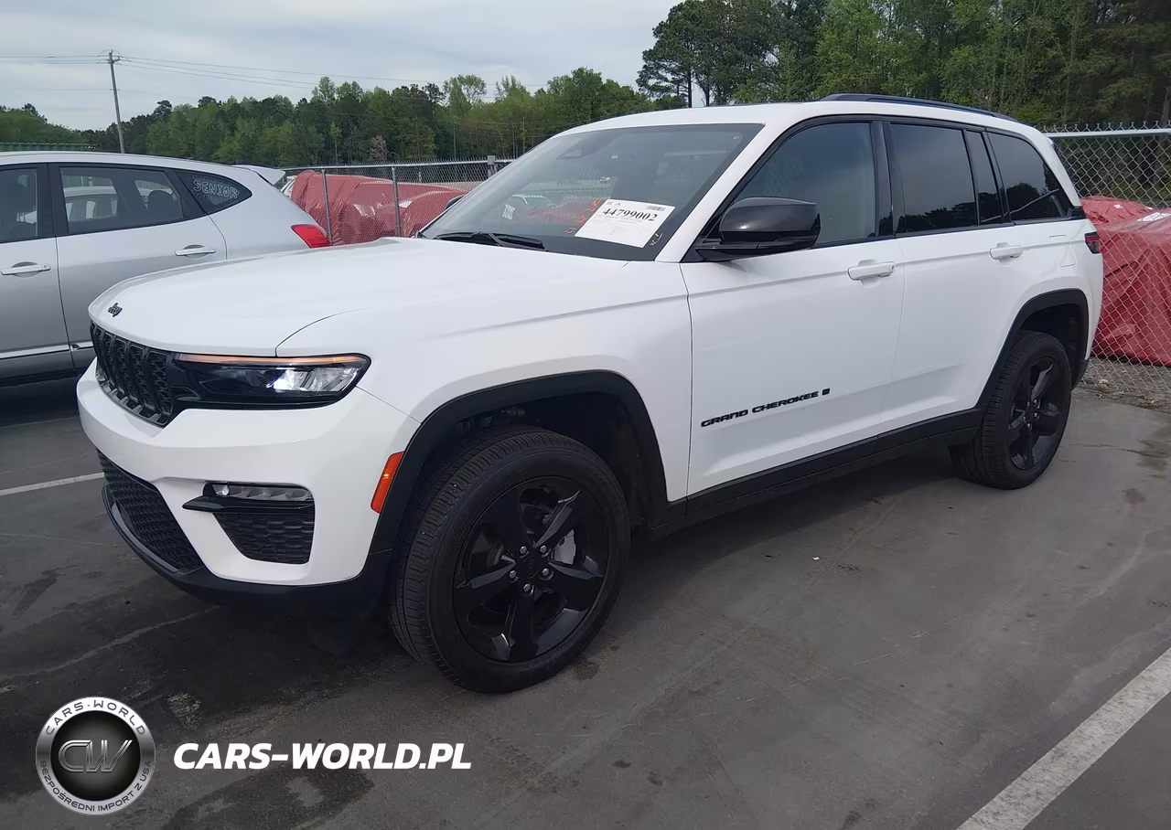 2025 Jeep Grand Cherokee Limited 4X4 VIN:1C4RJHBG8SC352662 - 2