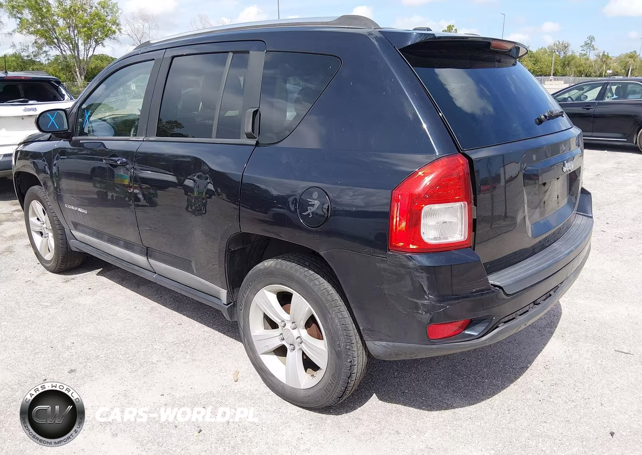 2011 Jeep Compass VIN:1J4NT1FB0BD137750 - 3