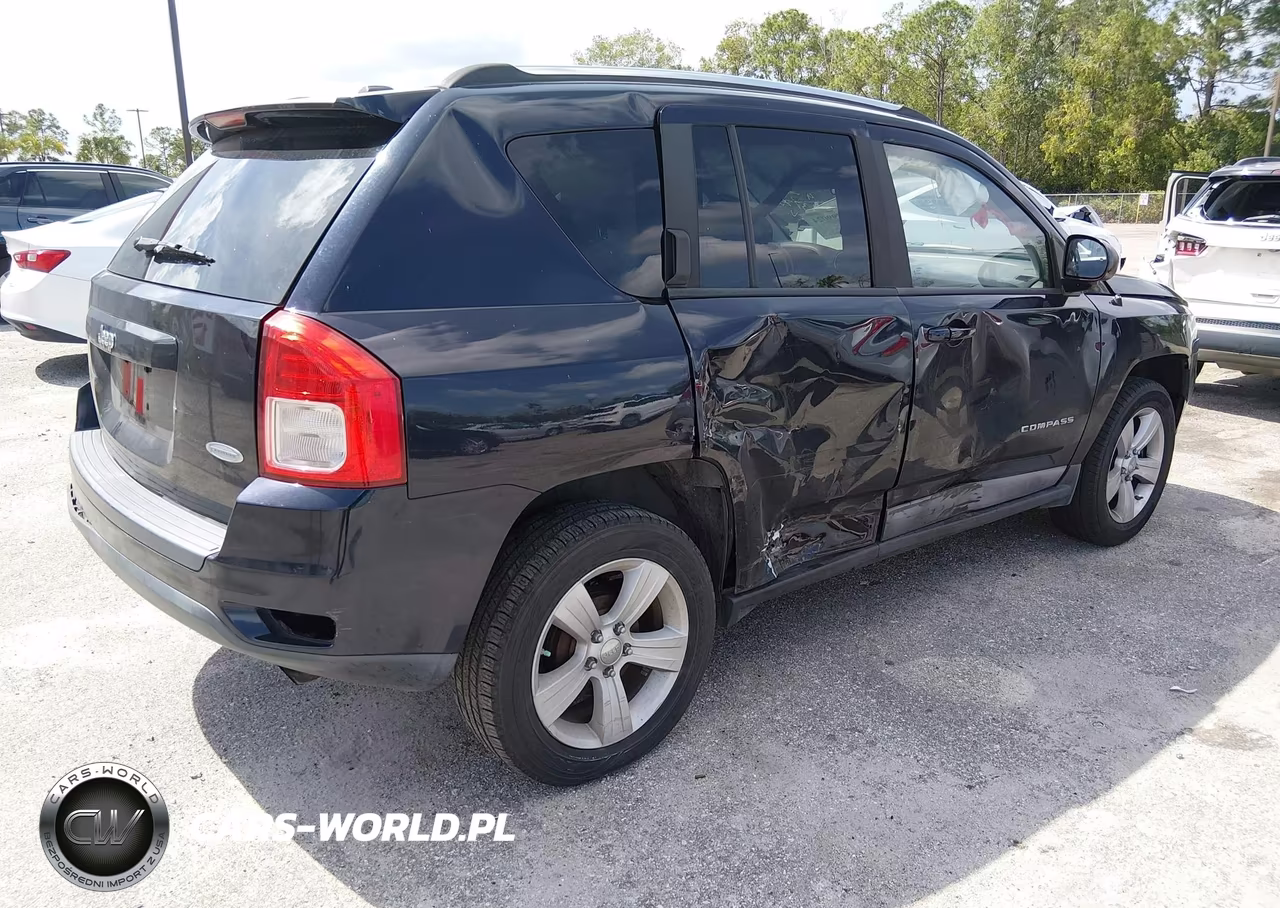 2011 Jeep Compass VIN:1J4NT1FB0BD137750 - 4