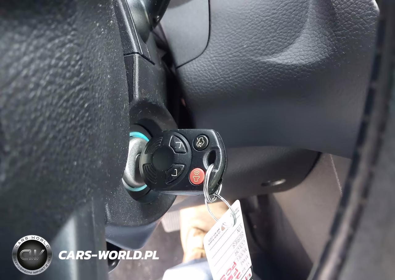 2016 Ford Focus Se VIN:1FADP3F27GL294275 - 11
