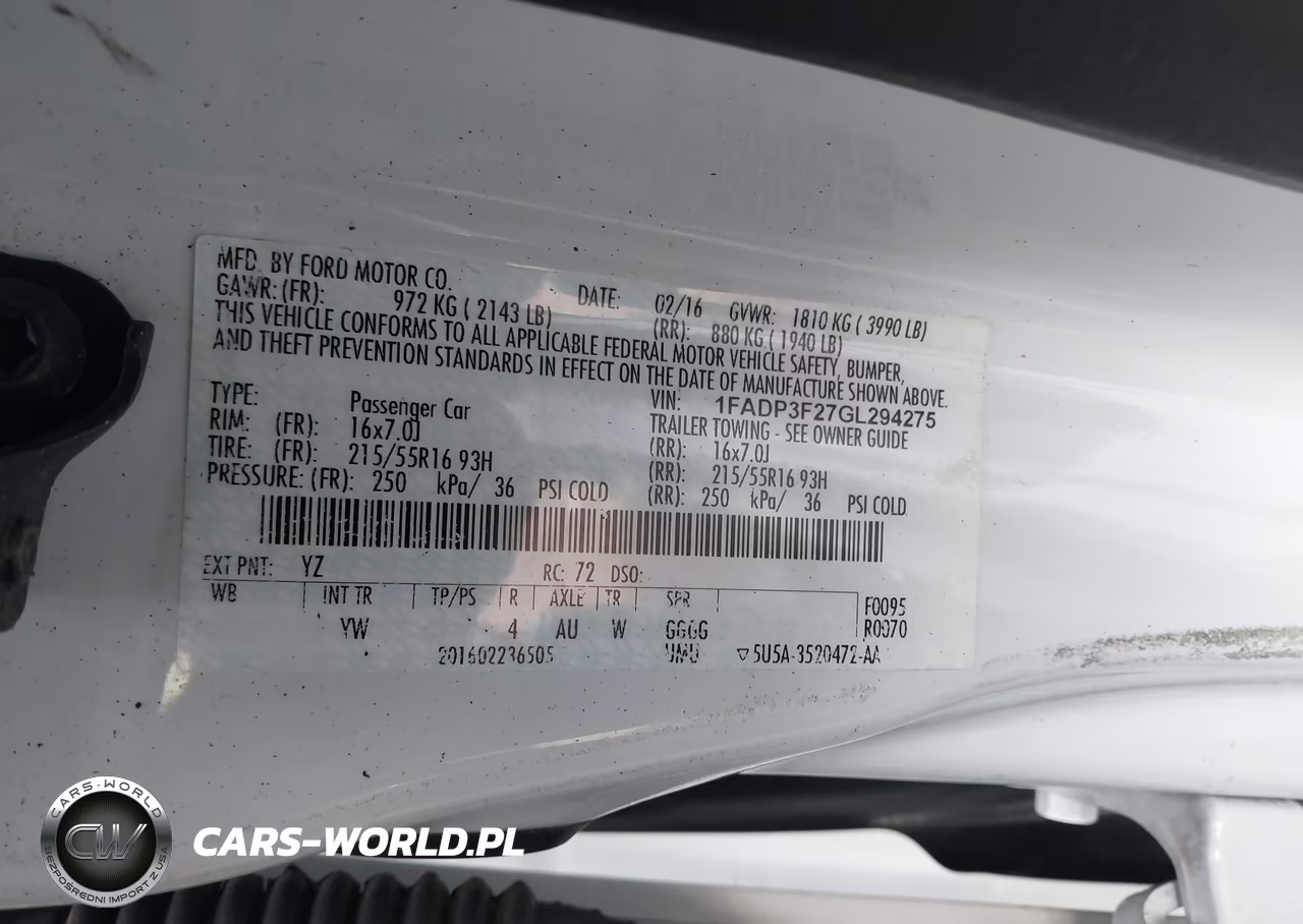 2016 Ford Focus Se VIN:1FADP3F27GL294275 - 9