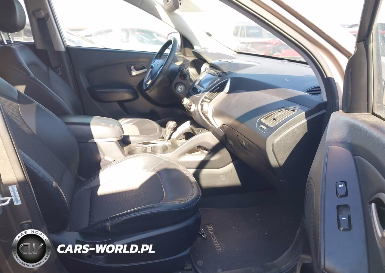2011 Hyundai Tucson Gls VIN:KM8JUCAC6BU185570 - 5