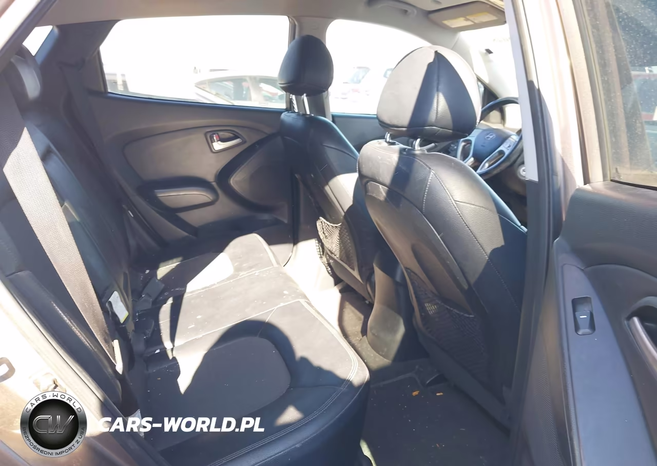 2011 Hyundai Tucson Gls VIN:KM8JUCAC6BU185570 - 8