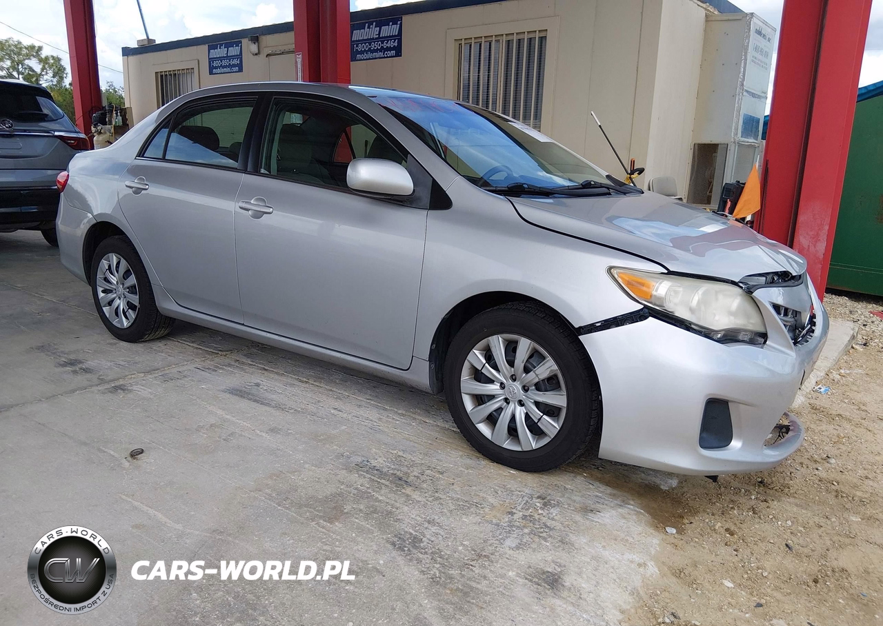 2013 Toyota Corolla Le