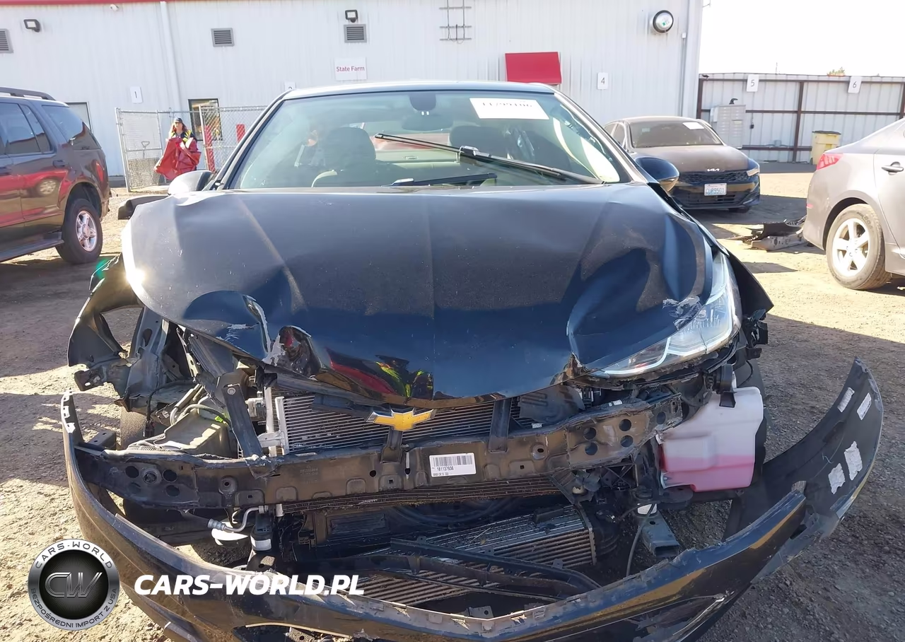 2018 Chevrolet Cruze Ls Auto VIN:1G1BC5SM0J7137776 - 13
