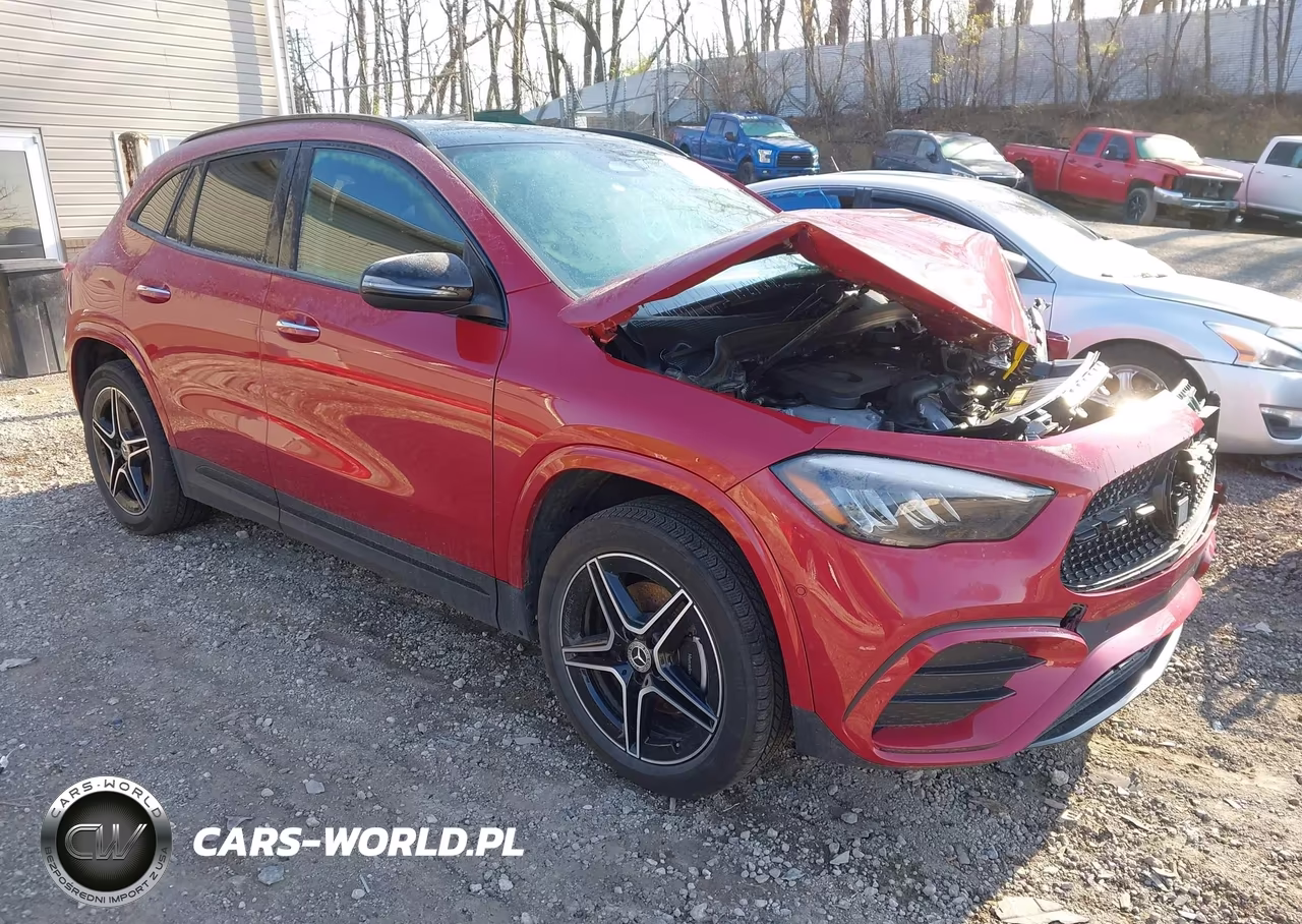 2025 Mercedes-Benz Gla 250 4Matic – zdjęcie 1 z 22