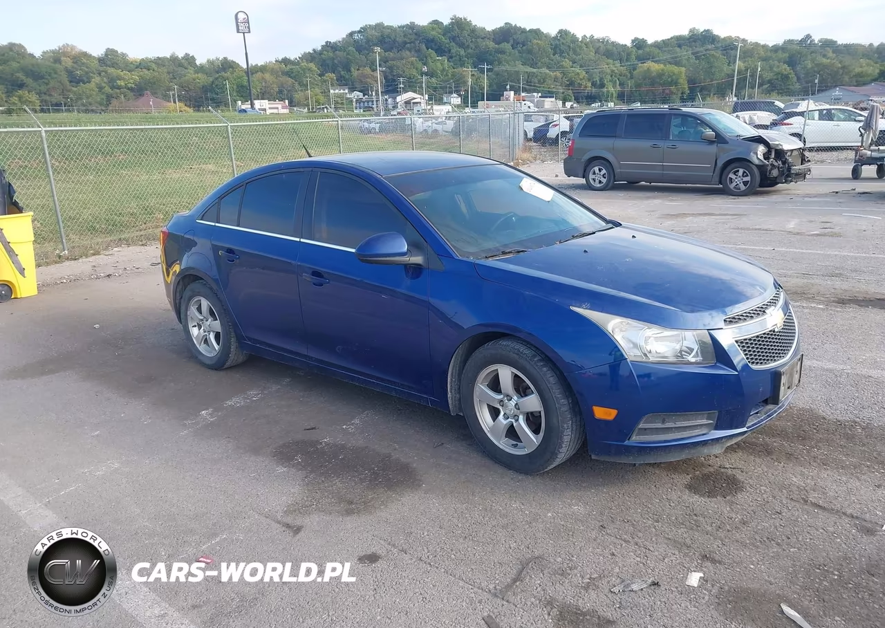 2013 Chevrolet Cruze 1Lt Auto – zdjęcie 1 z 12