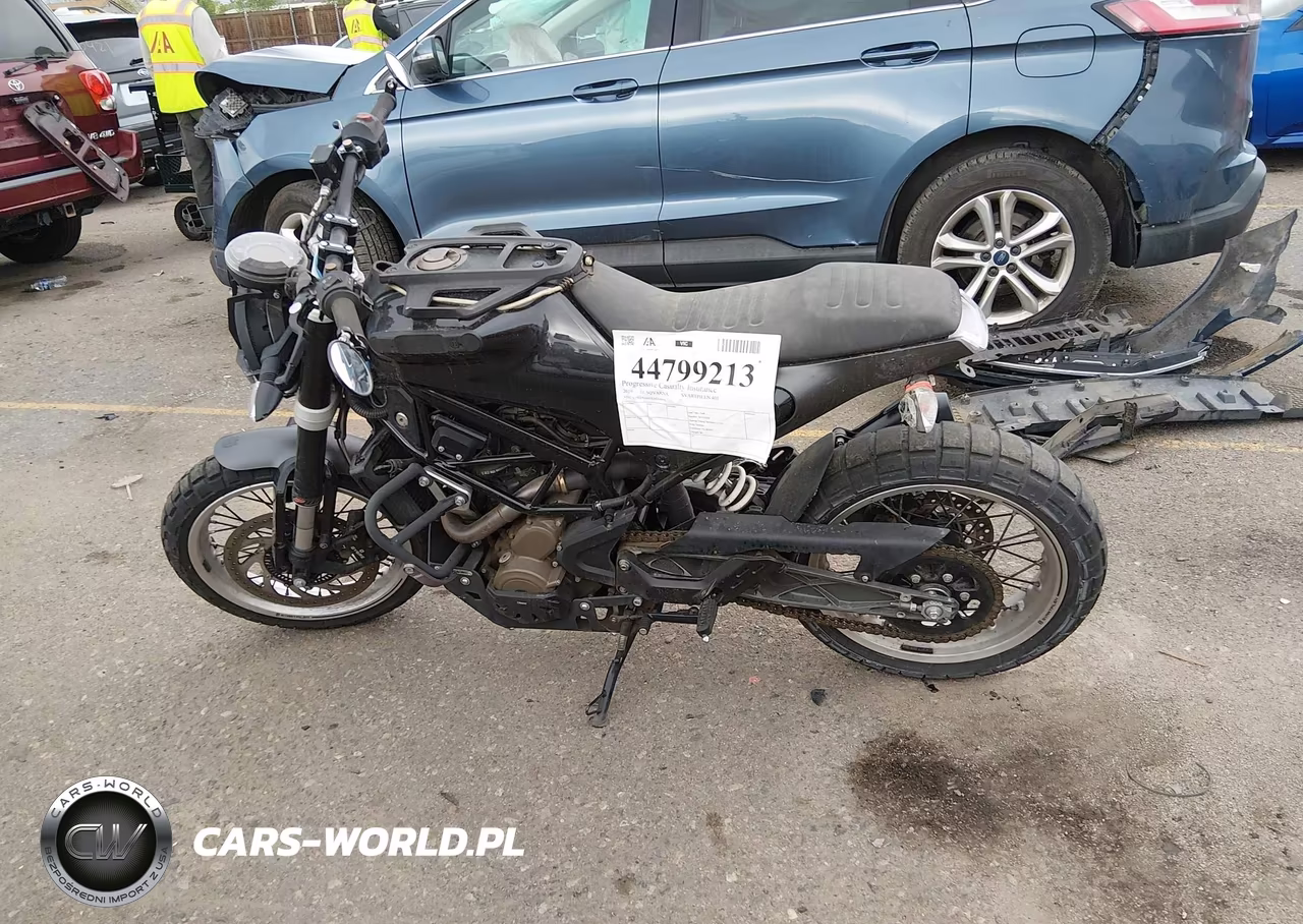 2019 Husqvarna Svartpilen 401 VIN:VBKUNJ405KM268491 - 12