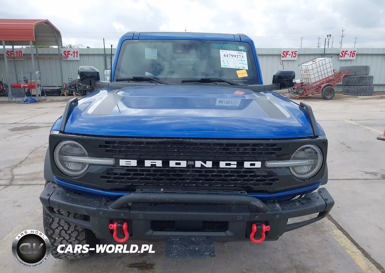 2021 Ford Bronco First Edition VIN:1FMEE5EP1MLA42056 - 13