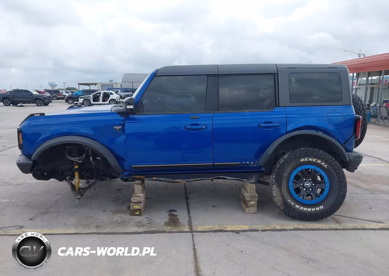 2021 Ford Bronco First Edition VIN:1FMEE5EP1MLA42056 - 15