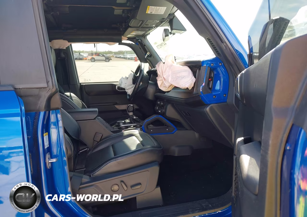 2021 Ford Bronco First Edition VIN:1FMEE5EP1MLA42056 - 5