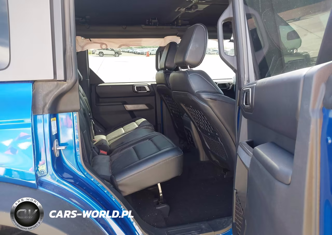 2021 Ford Bronco First Edition VIN:1FMEE5EP1MLA42056 - 8
